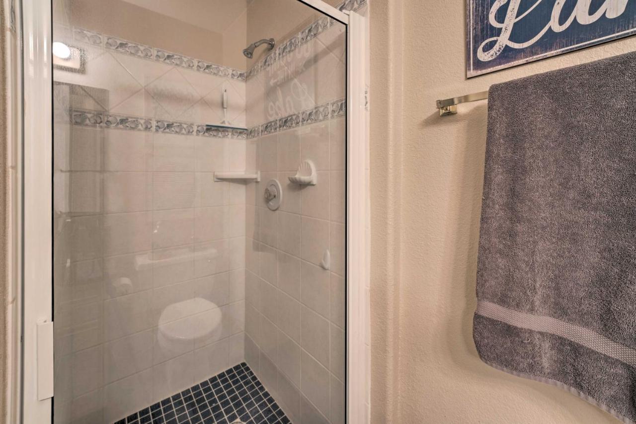 Lake Havasu Condo With Pool Access 1 Block To Beach مدينة ليك هافاسو المظهر الخارجي الصورة